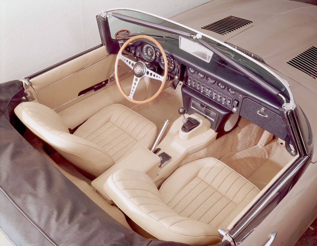 jag_heritage_etype_1961_36