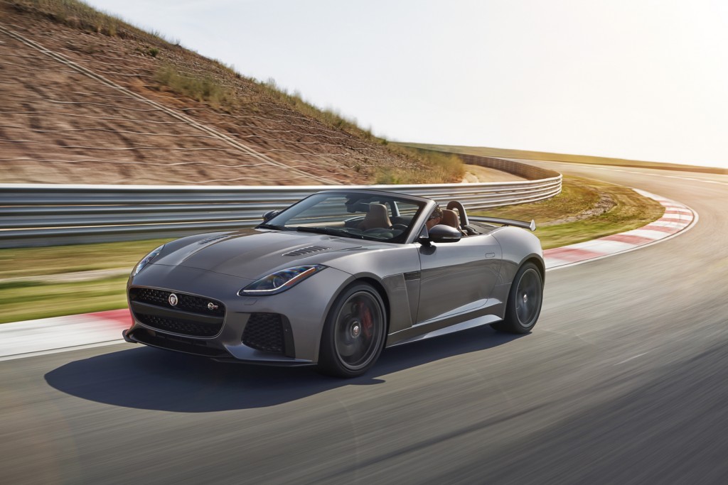 Jag_FTYPE_SVR_Convertible_Track_170216_27_126625