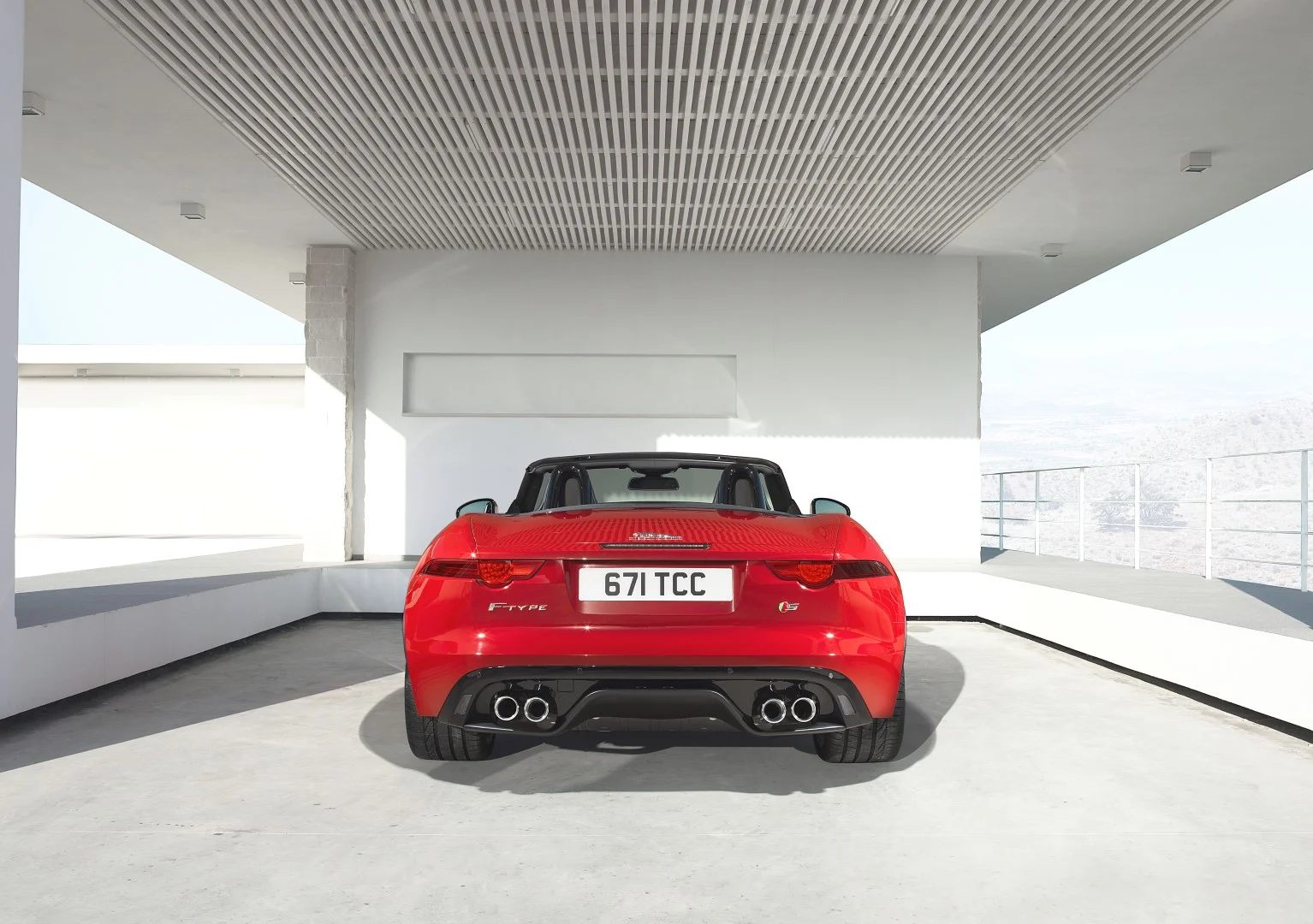 F-TYPE SA PREDSTAVÍ NA AUTOSALÓNE V PARÍŽI