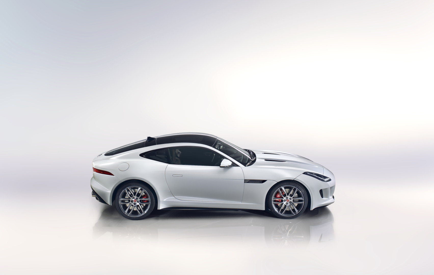 F-TYPE R Coupé