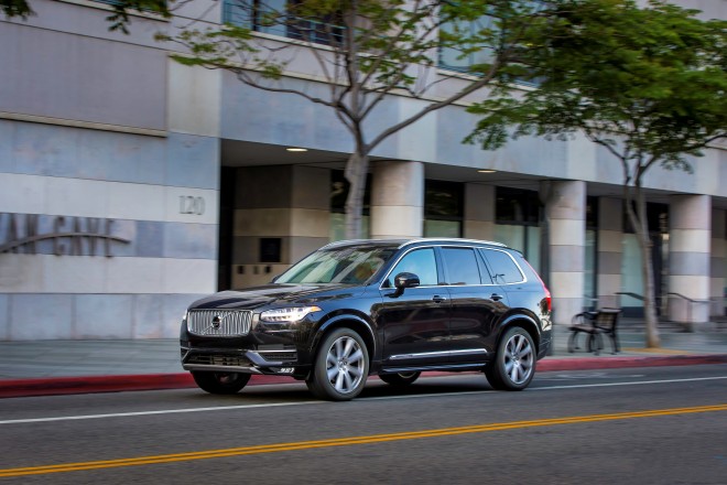 Organizácia Euro NCAP vyhlásila Volvo XC90 za najlepšie vozidlo svojej triedy v roku 2015
