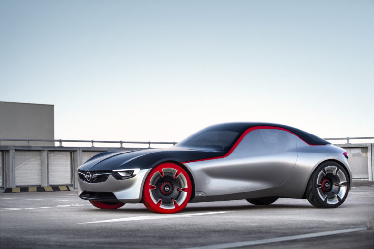 GT Concept, Mokka X a Astra: Vzrušujúca expozícia Opel v Ženeve