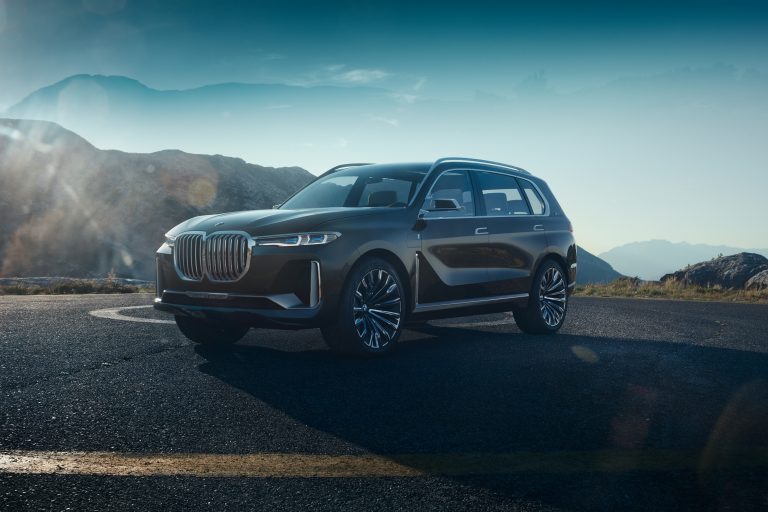 BMW Concept X7 iPerformance. Nová priestorová veľkorysosť.