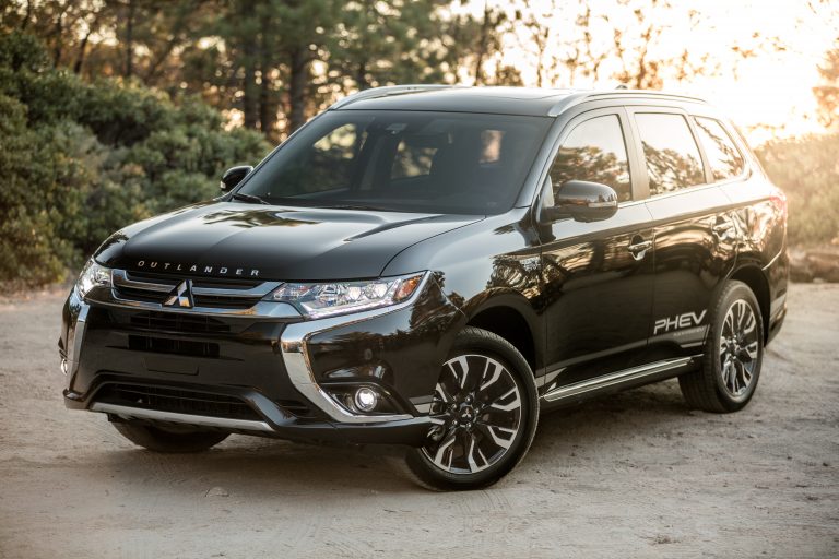 Mitsubishi Motors North America, Inc. (MMNA) today announced the Outlander plug-in hybrid electric vehicle (PHEV) was named a finalist for the 2019 Green SUV of the Year® award by Green Car Journal.