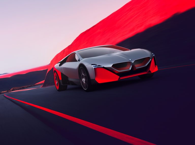 BMW VISION M NEXT. Umocní každý moment. Budúcnosť jazdnej dynamiky v BMW.