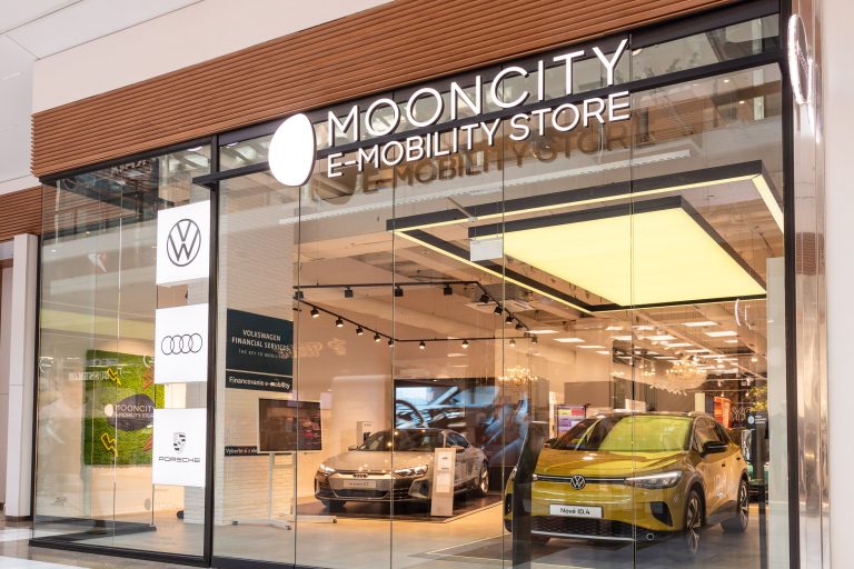 mooncity-e-mobility-store-1-