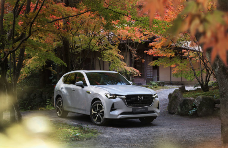 ÚPLNE NOVÁ MAZDA CX-60 PHEV