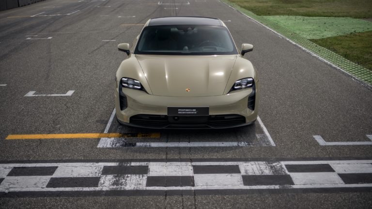 Porsche predstavuje exkluzívnu edíciu Taycan GTS Hockenheimring