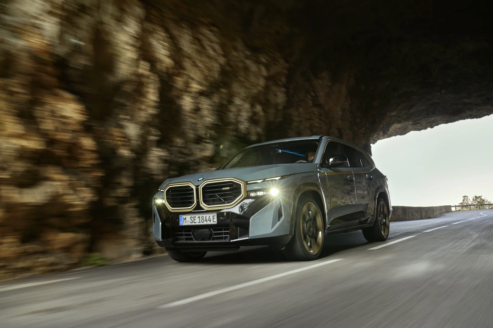 Úplne prvý model BMW XM
