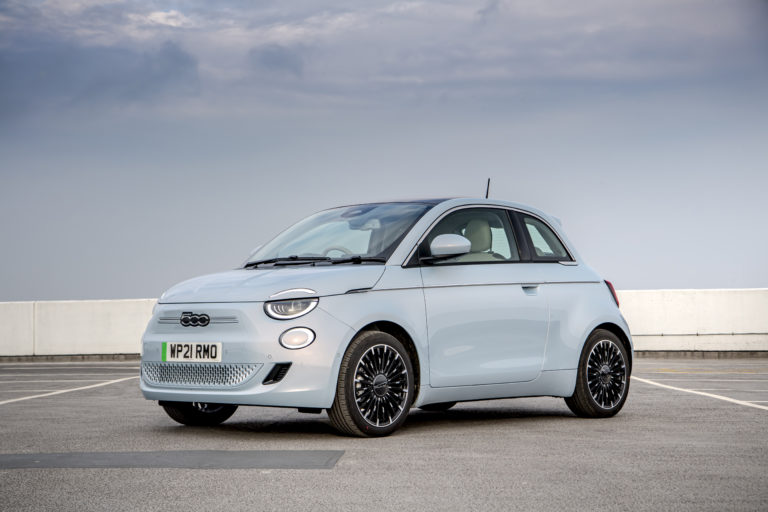 fiat_500_whatcar_hero-630f2145b0367