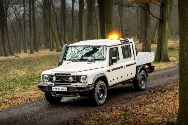 INEOS AUTOMOTIVE UVÁDZA GRENADIER QUARTERMASTER CHASSIS CAB