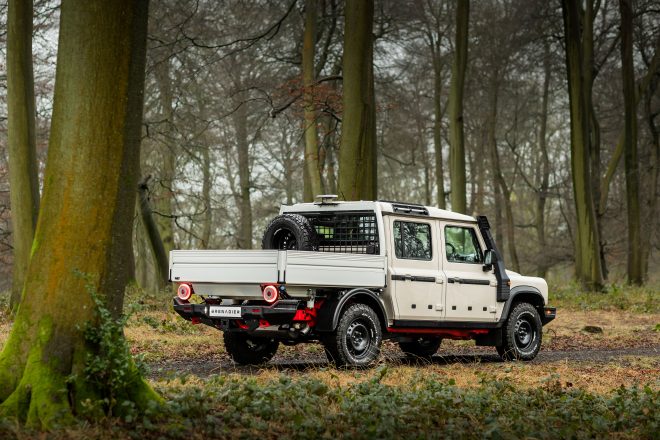 INEOS AUTOMOTIVE UVÁDZA GRENADIER QUARTERMASTER CHASSIS CAB