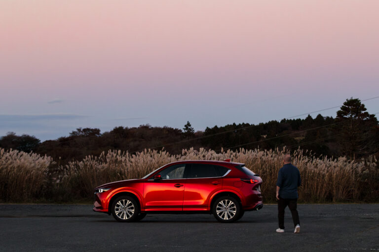 Mazda CX-5 na ceste do Hakone: z tokijských ulíc až pod Fudži