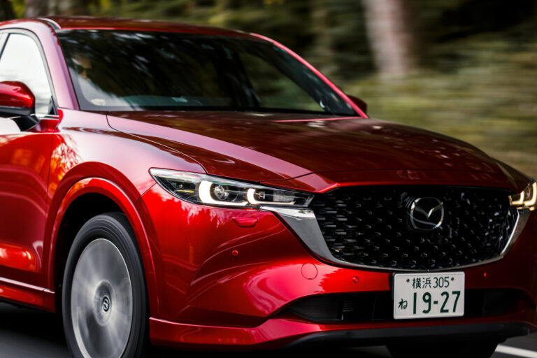 Mazda CX-5 na ceste do Hakone: z tokijských ulíc až pod Fudži