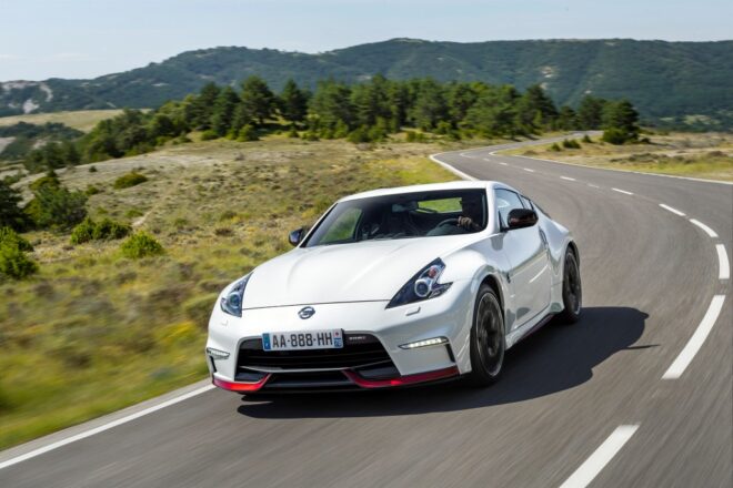 Spoločnosť Nissan s kompletne modernizovaným modelom 370Z NISMO prebúdza vášne