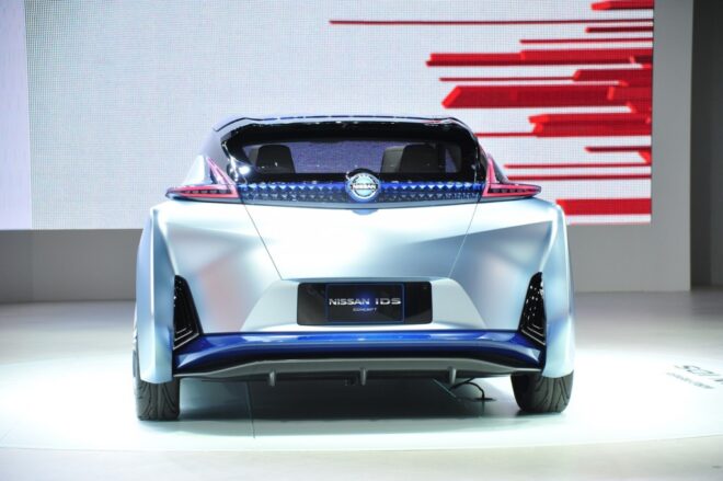 Koncept Nissan IDS: Vízia spoločnosti Nissan o budúcnosti elektromobilov a autonómneho riadenia