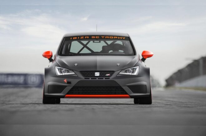 SEAT Leon Cup Racer a Ibiza SC Trophy