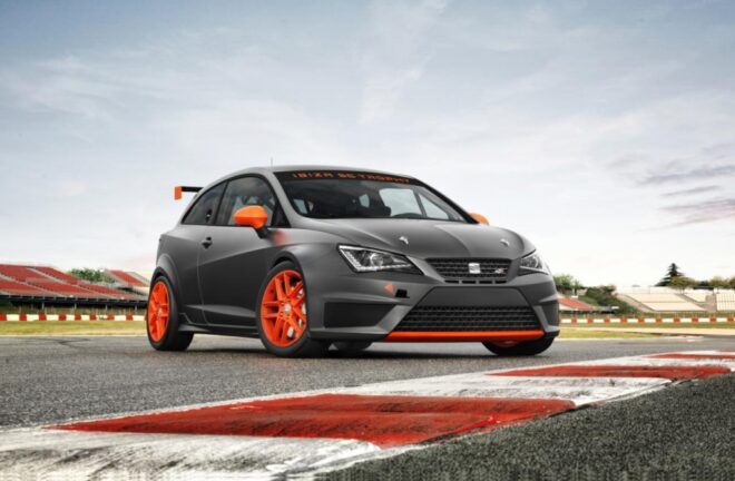 SEAT Leon Cup Racer a Ibiza SC Trophy