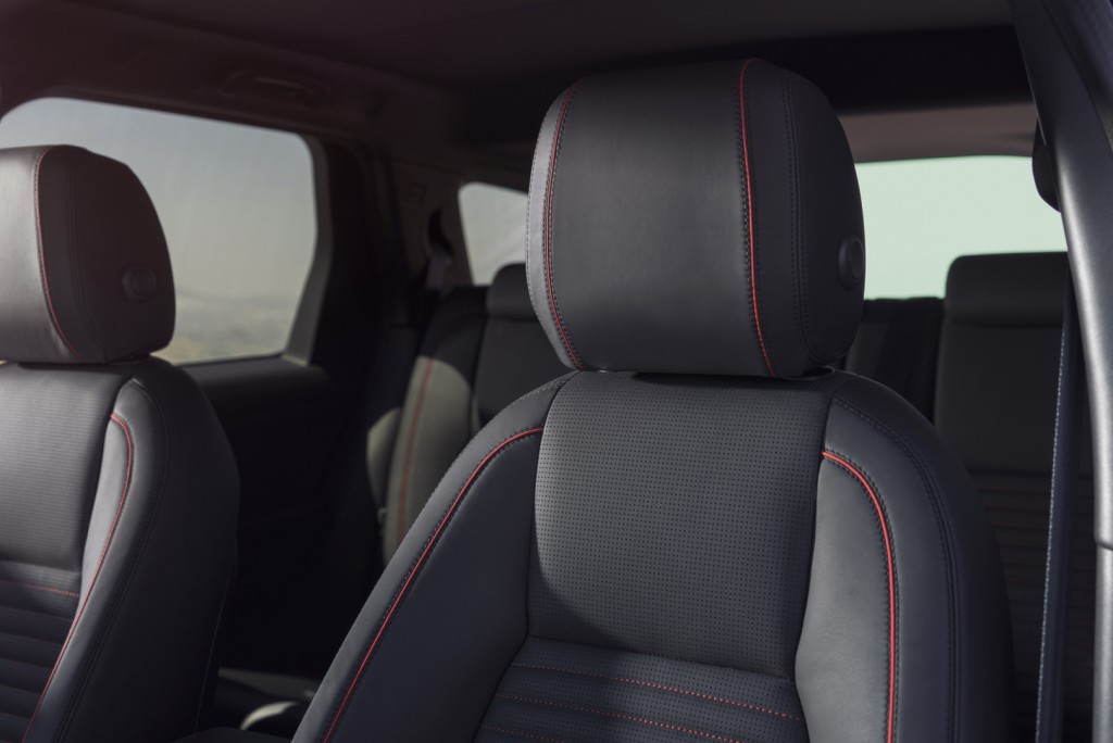 Discovery_Sport_INT_03.jpg