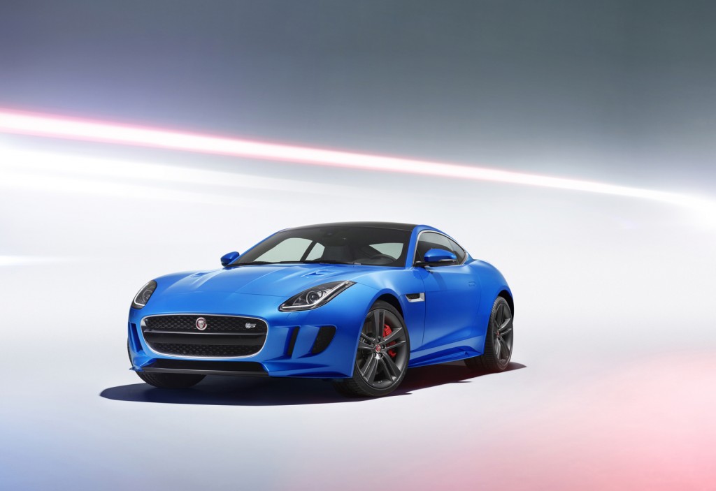 Jag_FTYPE_BDE_Studio_Image_050116_02-1.jpg