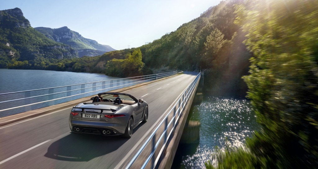 Jag_FTYPE_SVR_Convertible_Location_170216_24_126620.jpg
