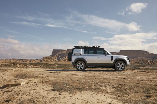 Predstavujeme nový LAND ROVER DEFENDER