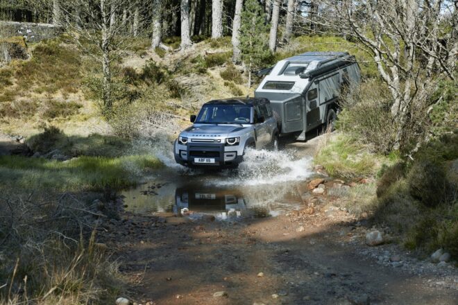 Predstavujeme nový LAND ROVER DEFENDER