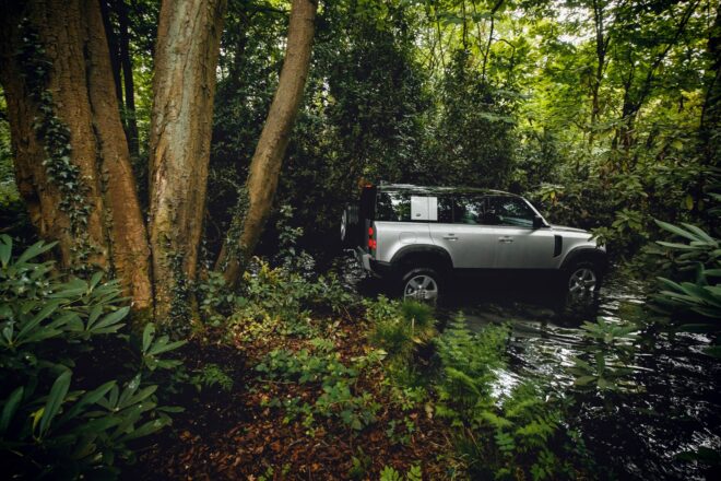 Predstavujeme nový LAND ROVER DEFENDER