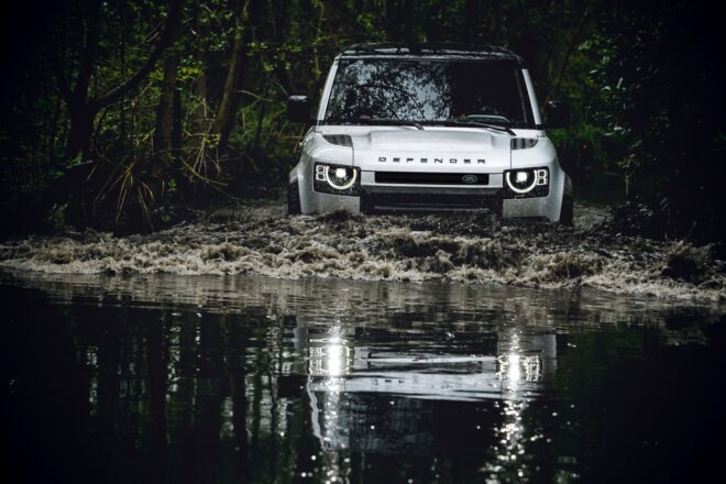 Predstavujeme nový LAND ROVER DEFENDER