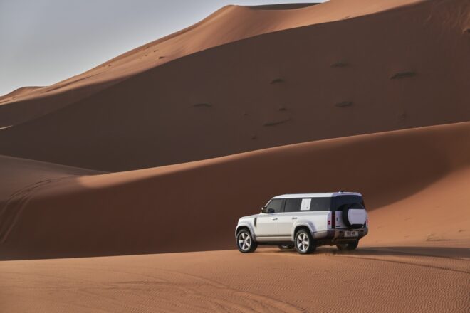 Nový Land Rover Defender 130