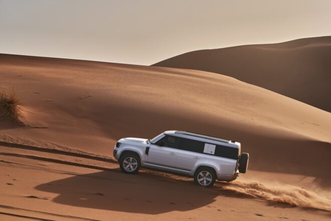Nový Land Rover Defender 130