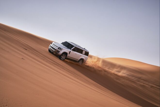 Nový Land Rover Defender 130