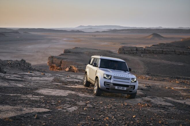 Nový Land Rover Defender 130