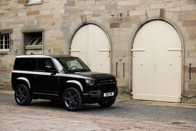 Nový výkonný DEFENDER V8 a exkluzívne špeciálne edície rozširujú ponuku
