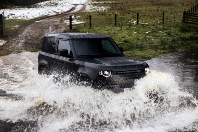 Nový výkonný DEFENDER V8 a exkluzívne špeciálne edície rozširujú ponuku