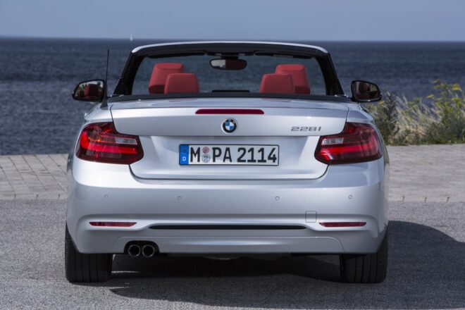 Osviežujúco dynamické. BMW radu 2 Cabrio.