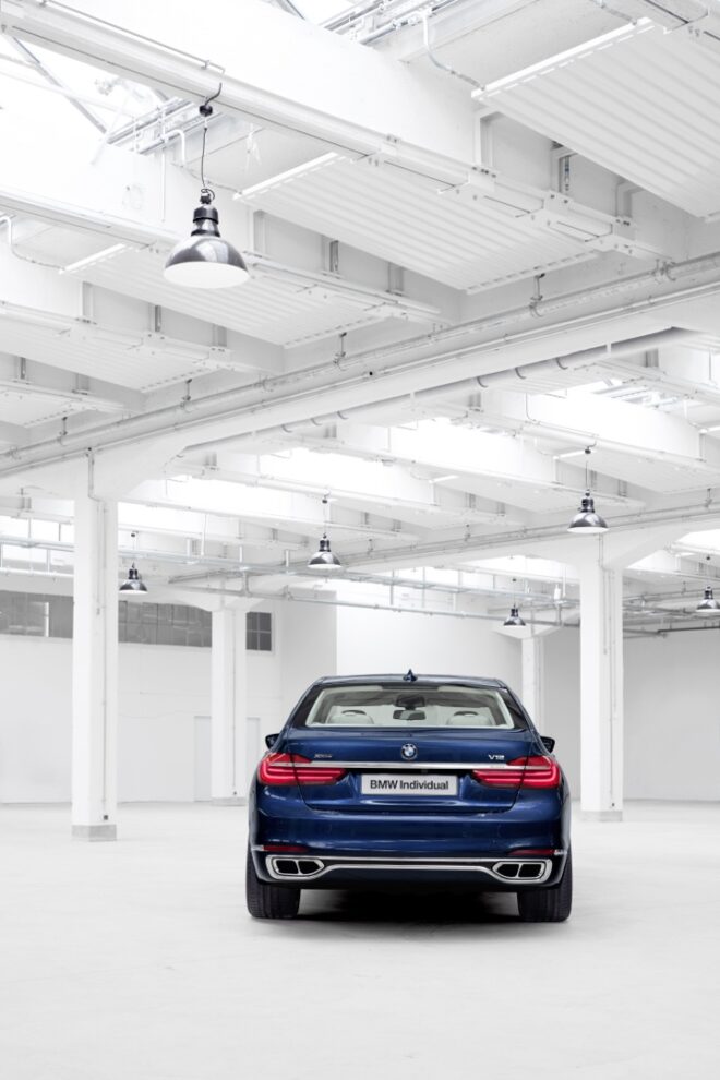Luxus určujúci smer: storočnicové modely BMW radu 7: „BMW Individual radu 7 THE NEXT 100 YEARS“