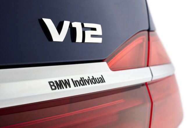 Luxus určujúci smer: storočnicové modely BMW radu 7: „BMW Individual radu 7 THE NEXT 100 YEARS“