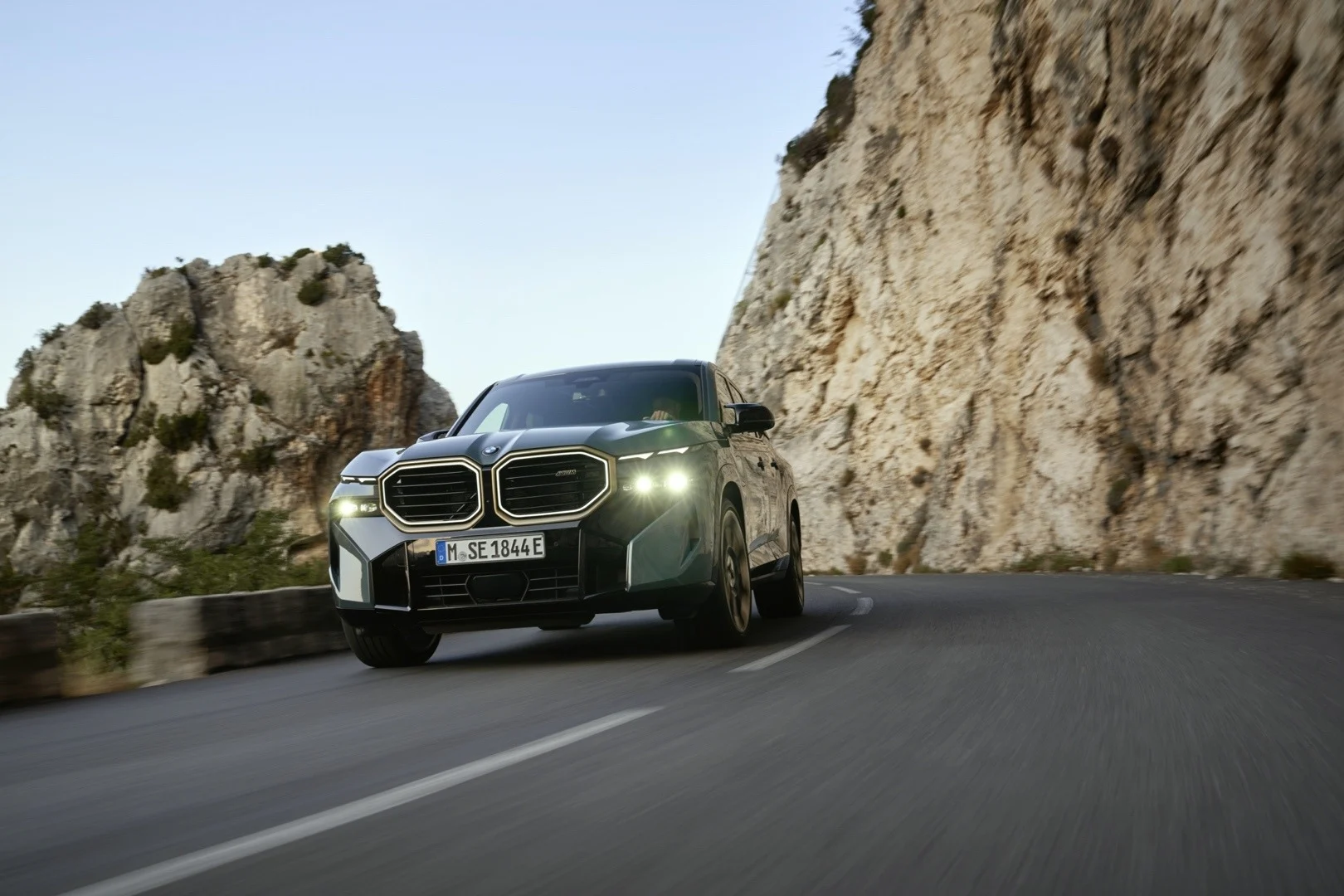 P90478666_highRes_the-first-ever-bmw-x.jpg