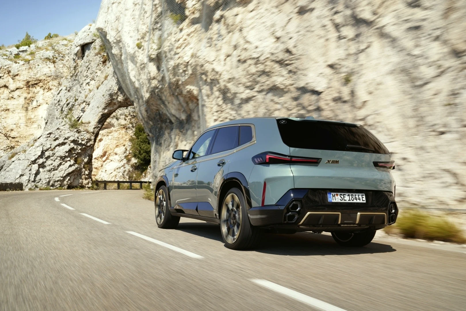 P90478680_highRes_the-first-ever-bmw-x.jpg