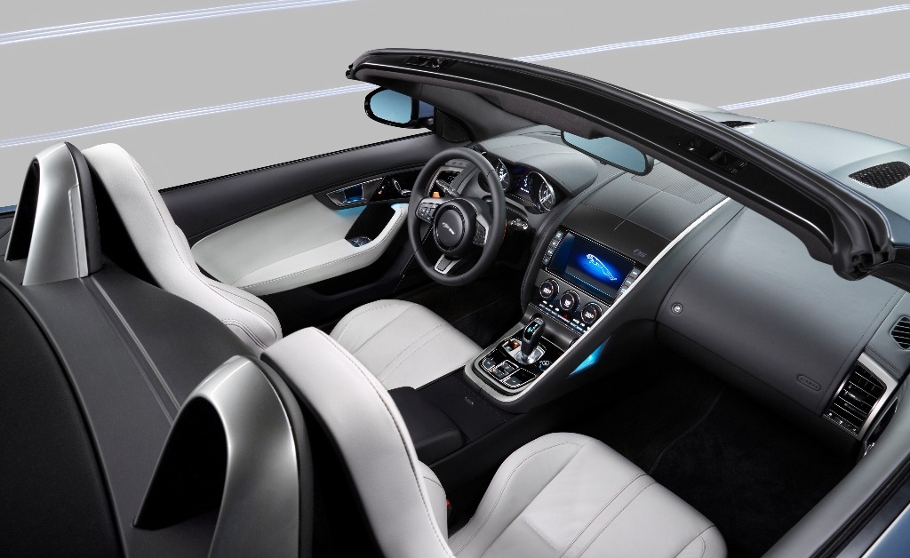 f-type_studio_v6_5_a.jpg