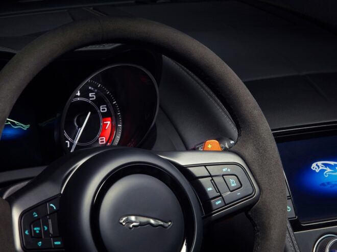 Prvá jazda: Jaguar F-Type