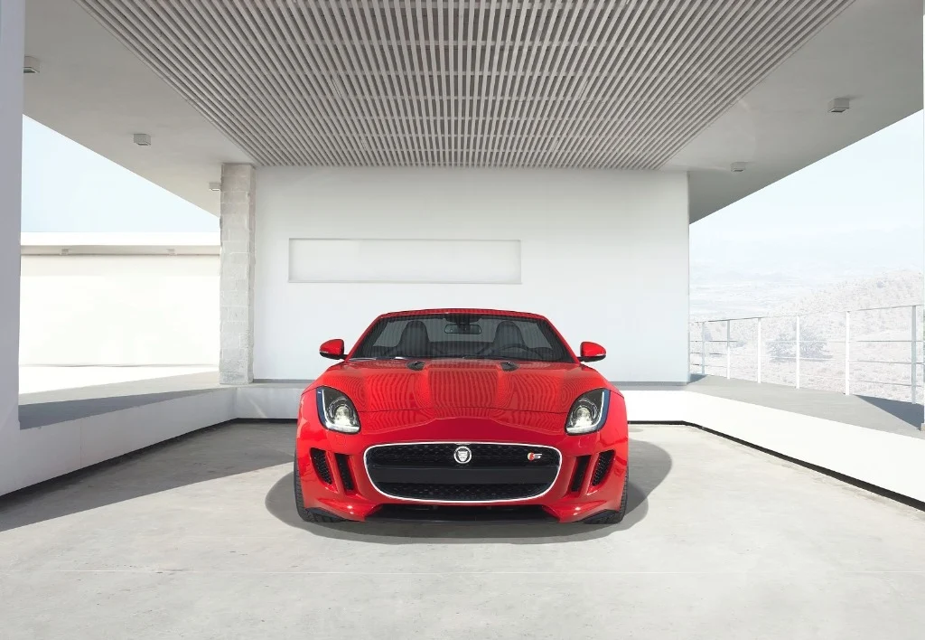 jag_f-type_house_v8_image_4_260912.jpg