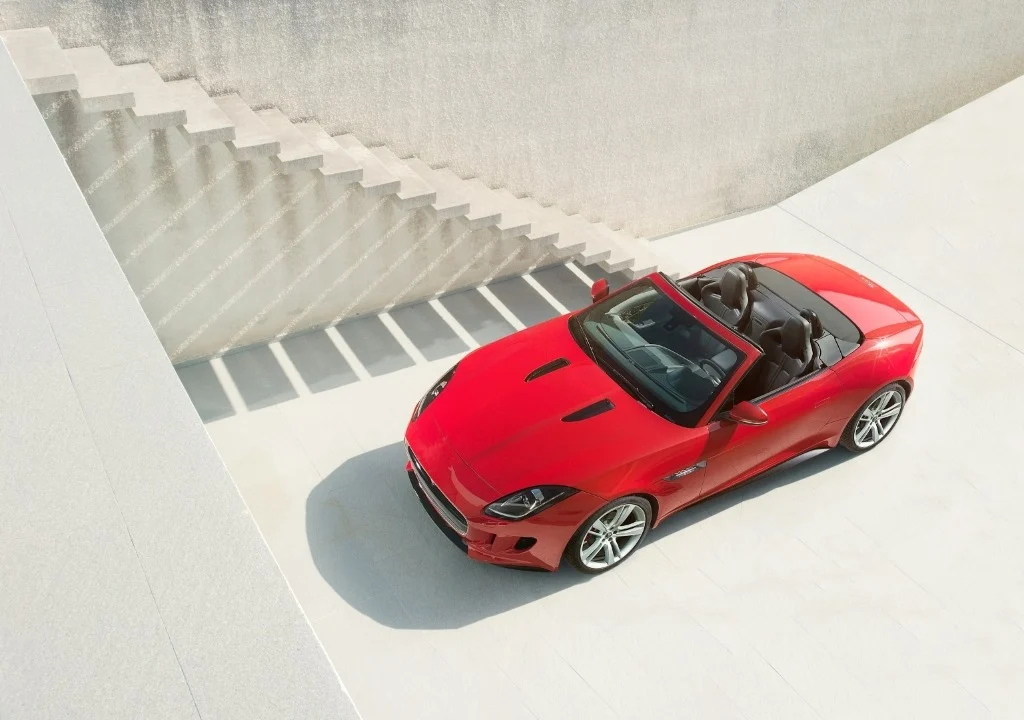 jag_f-type_house_v8_image_6_260912.jpg