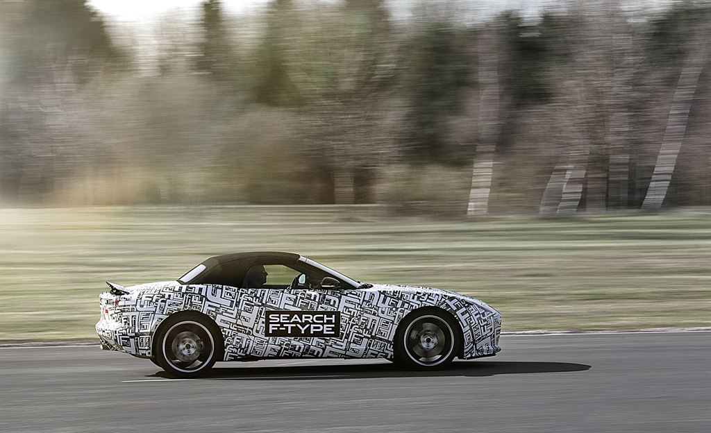 jag_f-type_image_6_040412_lowres.jpg