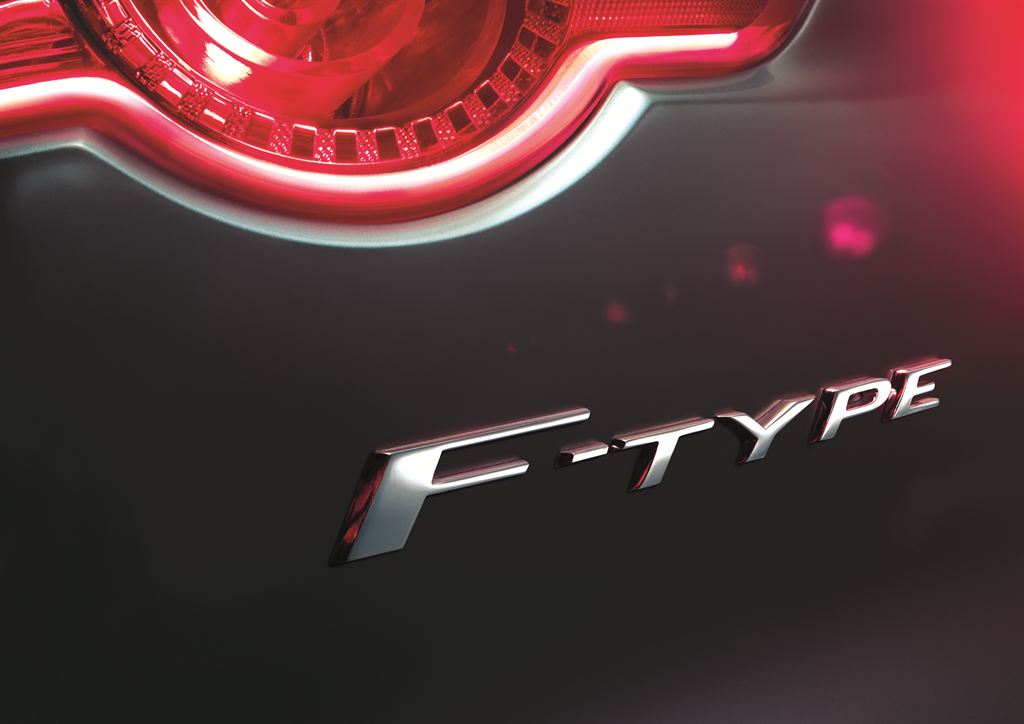 jag_f-type_image_9_040412_lowres.jpg