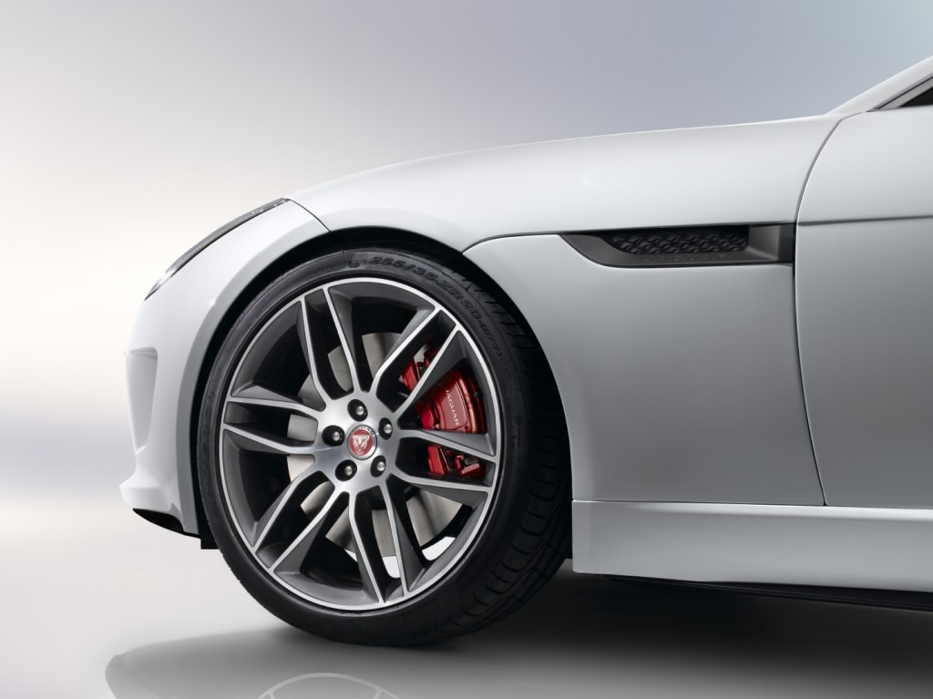 jag_f-type_r_coup__polaris_detail_image_201113_26.jpg