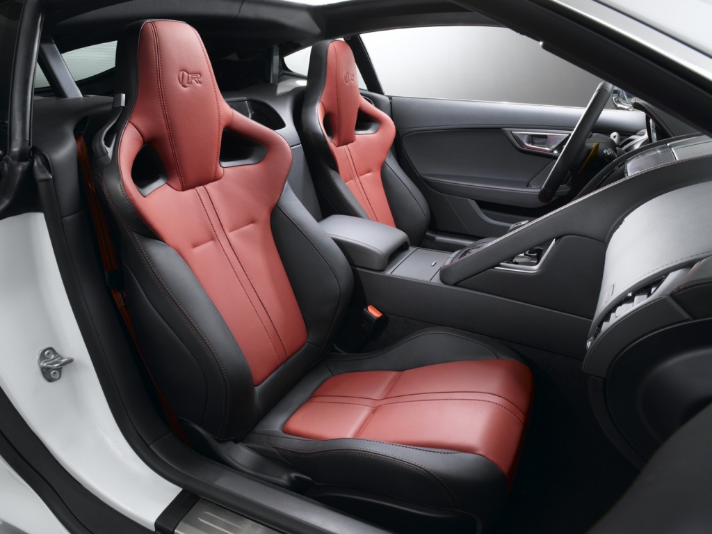jag_f-type_r_coup__polaris_interior_image_201113_22.jpg