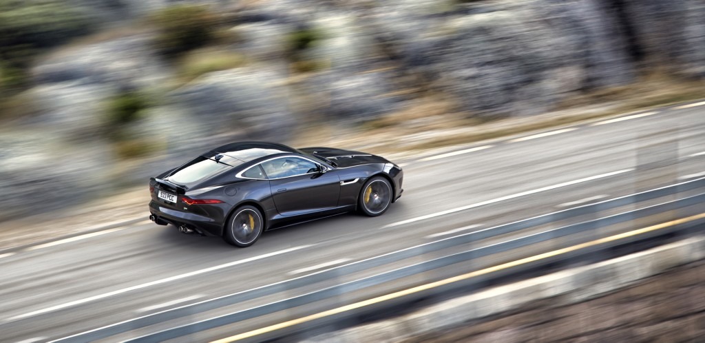 jag_f-type_r_coup__stratus_image_201113_39.jpg