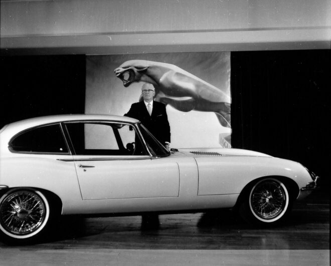 Jaguar E-TYPE 1961